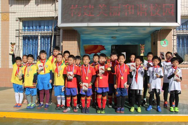 英联杯-加克波双响迪亚斯破门 利物浦3-2布莱顿