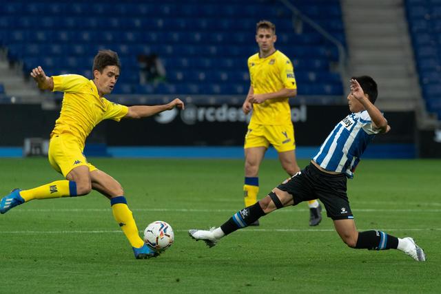 阿莫林：芒特无法出战热刺